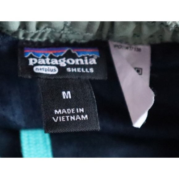 Patagonia Baggies Shorts Women 38x4.5 Teal Linerless Hiking Camping‎ Fishing EUC - Picture 4 of 4